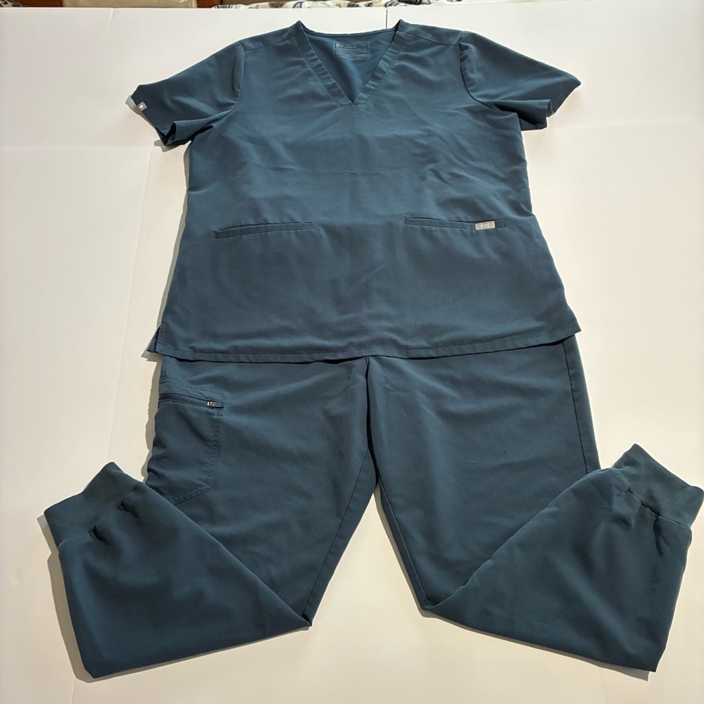 Figs Women's Scrub Set in Slate Blue